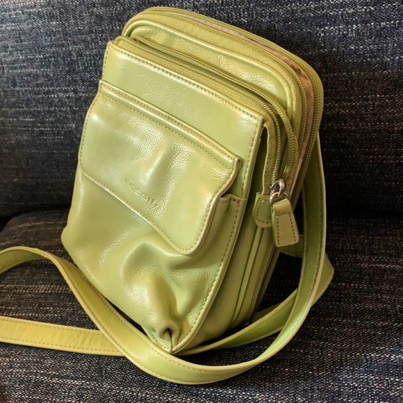 Like Green Fossil Travel Cross body bag - Picture 7 of 9